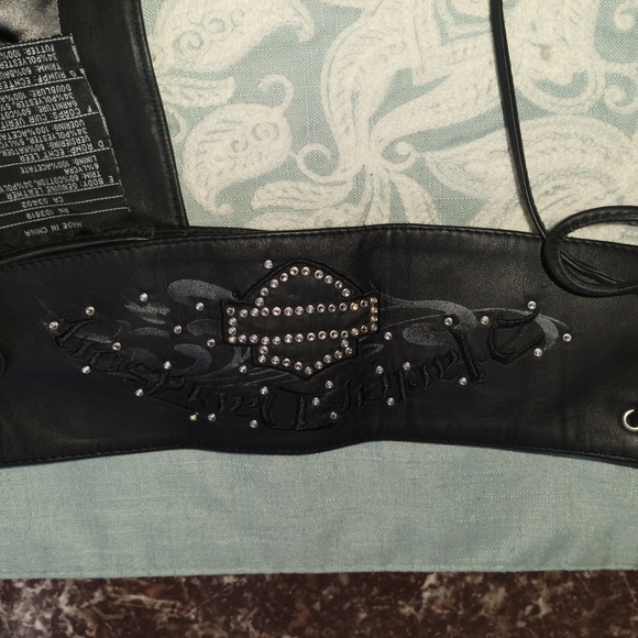 🔥NWT RARE "WICKED" Harley-Davidson Black Leather Flare Chaps with Skull Bling - Picture 9 of 15